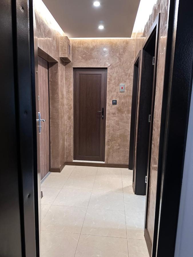 Елегантен Двустаен Апартамент Four Seasons Burgas City Exterior foto